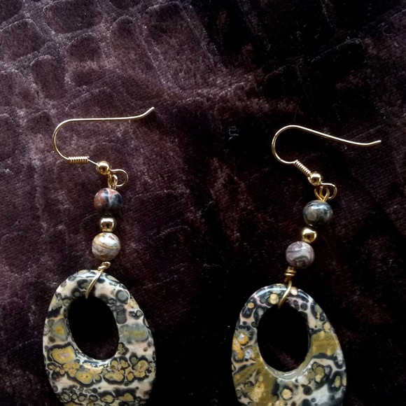 Vintage Karla Jordan - Leopard Agate Earrings - Picture 3 of 4